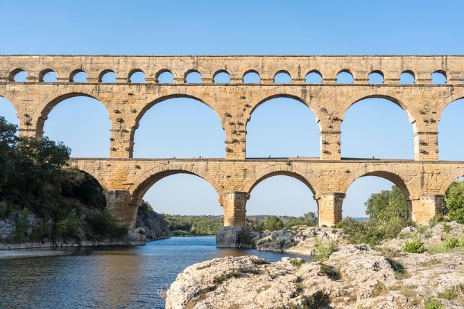 Saint Remy, Les Baux and Pont du Gard Small Group Half-Day Trip - The guide can make or break the afternoon