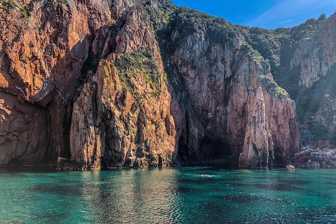 Scandola at sunset: Girolata & Corsican flavours - Girolata, the village without a road