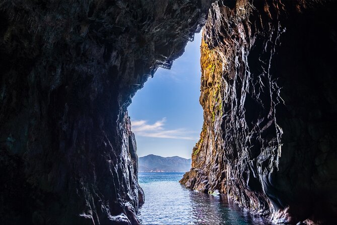 Scandola at sunset: Girolata & Corsican flavours - The captains make or break the mood
