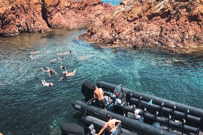 Sea excursion - Estérel Massif by boat - Cap Roux, one of the coast’s finest viewpoints