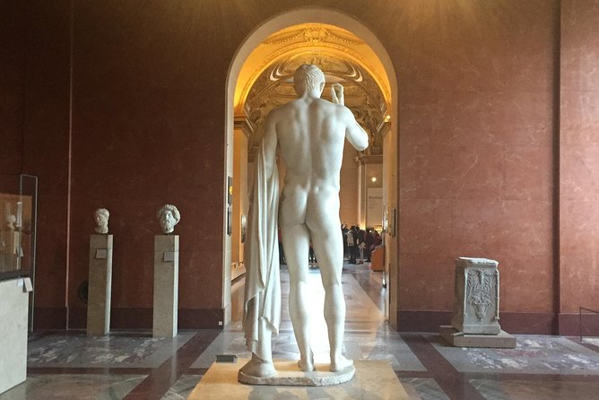 Secrets & Scandals of the Louvre - Limited to 6 Guests - Meeting Louis XIV beneath the Louvre Pyramid