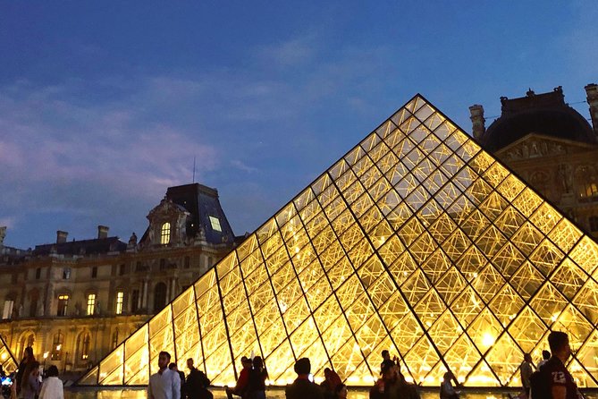 Secrets & Scandals of the Louvre - Limited to 6 Guests - Who will enjoy this Louvre experience most?