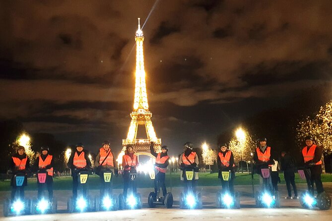Segway by night ! Illuminated Paris - The Flame of Liberty and Passerelle Léopold-Sédar-Senghor