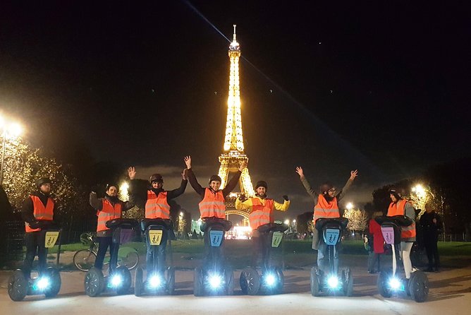 Segway by night ! Illuminated Paris - What Riding the Segway Feels Like for Beginners