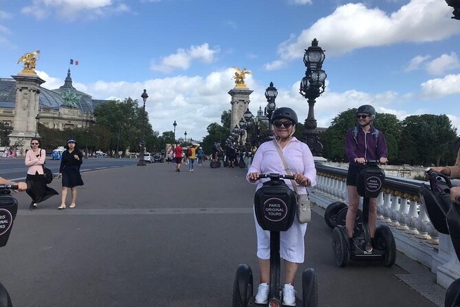 Segway Eiffel Tour Paris - The Seine bridges supply the best moving views