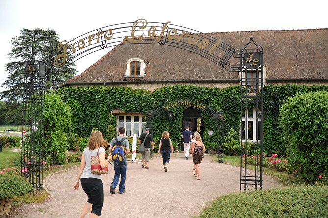Small group Burgundy tour of Beaune with Wine Tasting from Dijon - The guides make the difference