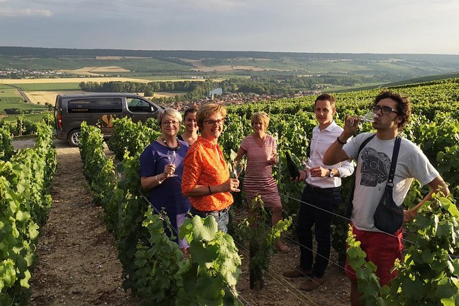 Small Group - Full Day Champagne Tour 3 Small Champagne Growers - Epernay’s Avenue de Champagne