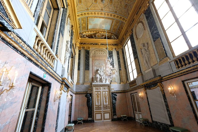 Small Group Paris to Versailles Day Trip with Garden Stroll - The Trianon estate and Marie Antoinette’s retreat