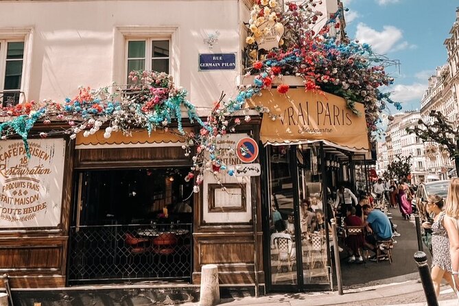 Small Group Walking Tour of Montmartre -10 people max - Saint-Pierre and the highest point in Paris