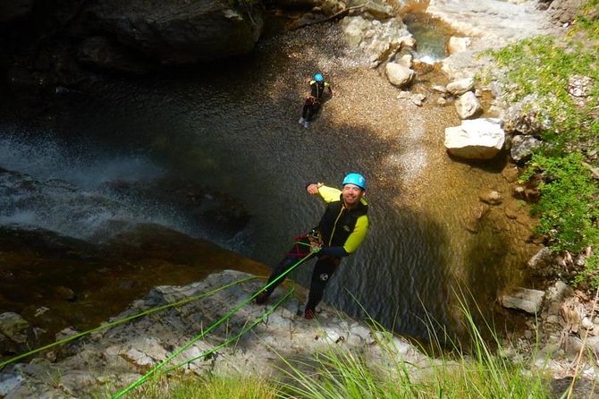 Sports canyoning in the Vercors near Grenoble - What the Ecouges canyon experience is really like