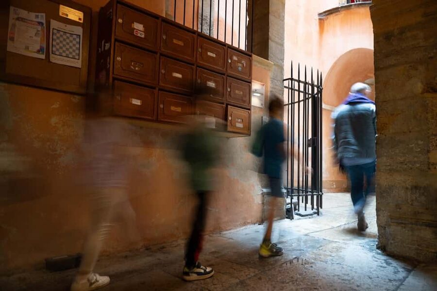 Storytelling tour of the Vieux-Lyon for children in French - Key points at a glance