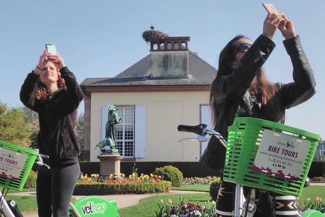Strasbourg City Center Guided Bike Tour w/ Local Guide - What the guides add to the ride