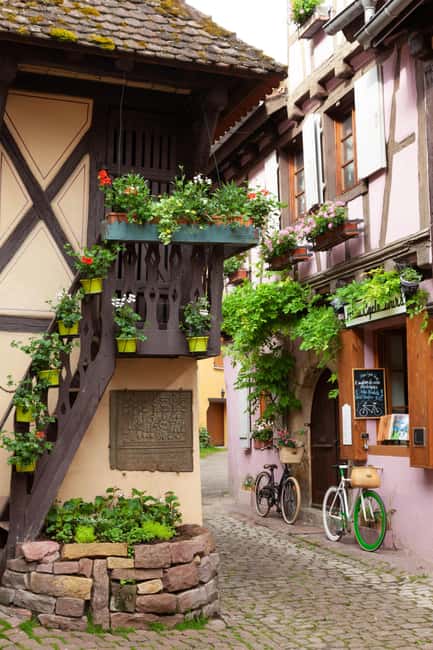 Strasbourg: Full-Day Small Group Tour to Colmar & Riquewihr - Riquewihr offers the day’s most concentrated charm