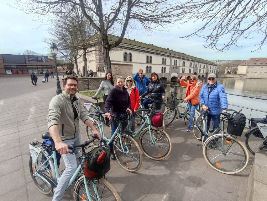 Strasbourg: Guided Bike Tour with a Local Guide - A short pause in Parc de l’Orangerie