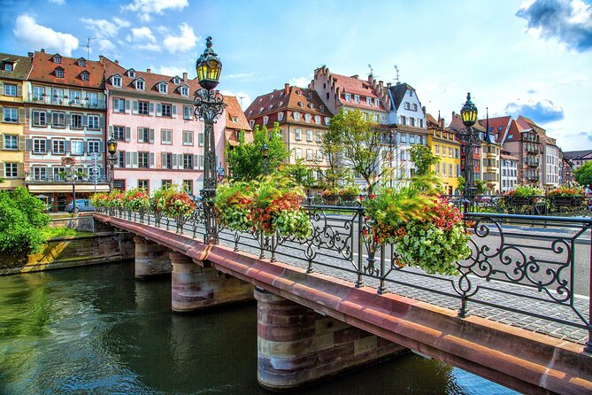Strasbourg : Private Custom Walking Tour With A Local guide - Choosing two, three, or six hours