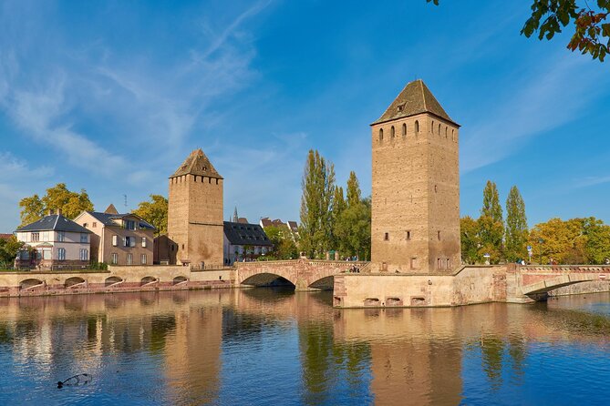 Strasbourg : Private Custom Walking Tour With A Local guide - Meeting your guide and setting the route