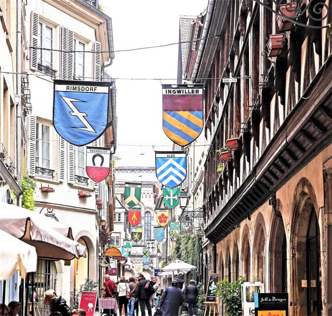 Strasbourg: Walking Tour with a Local Guide - Meeting your guide at Place Gutenberg