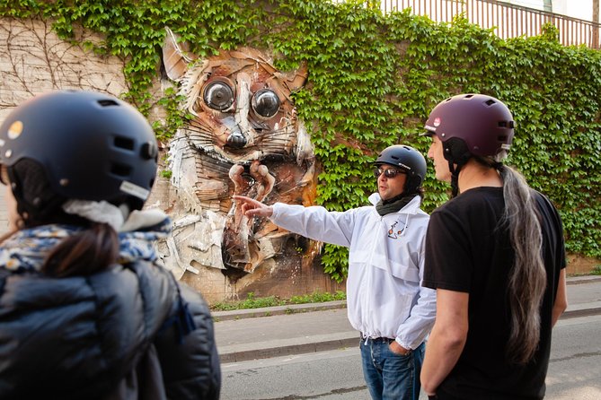Street Art tour in Paris - Discover Paris murals ! - A brief stop at Parc de Bercy