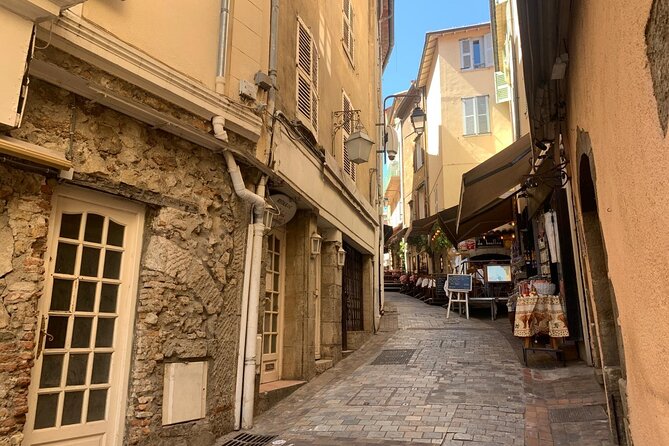 Taste Cannes – A Full French Riviera Food Tour by Do Eat Better - Finishing with chocolate, macarons, gelato, and coffee