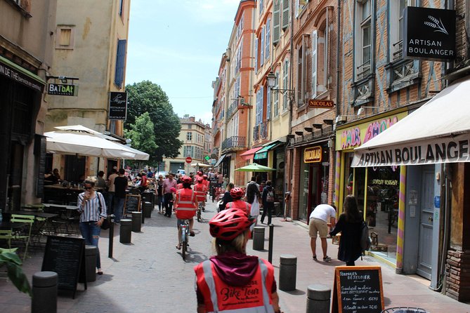 The essential of Toulouse by bike - Key points to know before you book