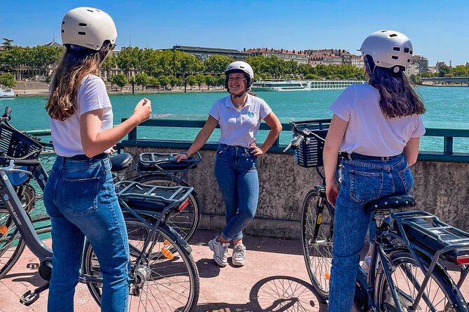 The Grand Bike Tour of Lyon - 3h - The courthouse, Bellecour, and Lyon’s two rivers