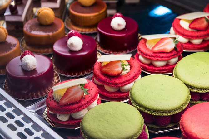 The Sweet Pastry With Locals PRIVATE Tour of Paris in Le Marais District - Four tastings, with room for more