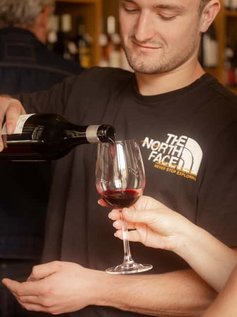 The Ultimate Bordeaux Food Tour: Full Meal & Fine Wines - Historic eateries, cafés, and newer restaurants