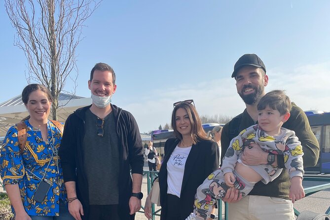 Tj Prestige Transfer in Paris Disneyland - What the vehicle ride feels like for families