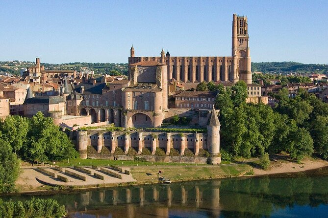 Toulouse : Albi and Cordes/Ciel Day Trip with audio guides - Who will enjoy this outing most?