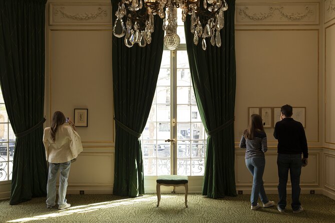 Tour of the Musée Yves Saint Laurent Paris - The first look at Saint Laurent’s creative world