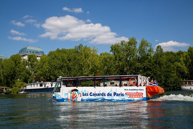 Tours of Paris and the Hauts-de-Seine in an Amphibious Bus - A surprising stop in one of Paris’s prettiest districts