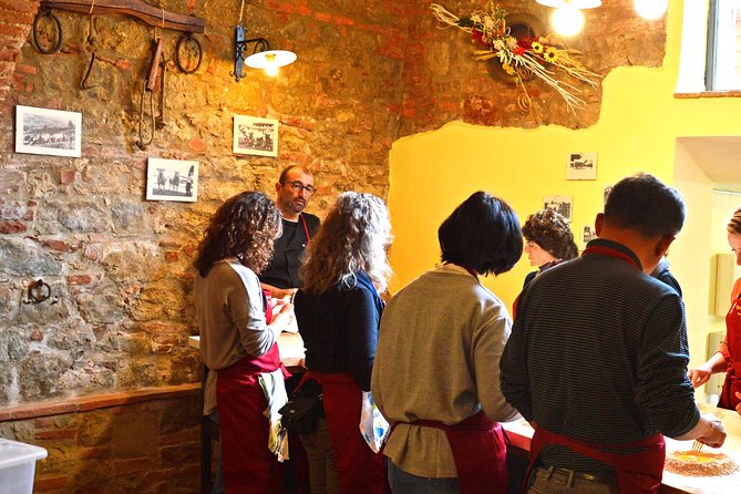 Tuscan Cooking Class - Traditional 5 course menù - The four-wine tasting and food pairings