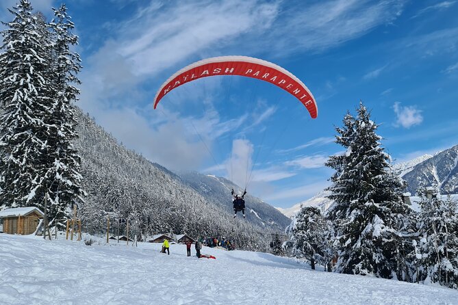 Two-seater paragliding flight in Chamonix - Should you book Kailash Parapente?