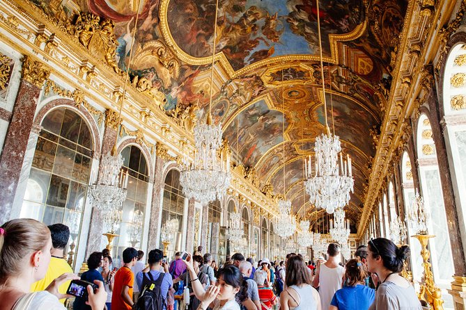 Versailles Château and Gardens Walking Tour from Paris by Train - Fountain displays and Musical Gardens days