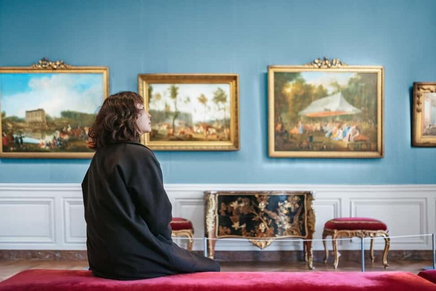 Versailles: Entry ticket & Private Apartments VIP Tour - Key points to know before booking