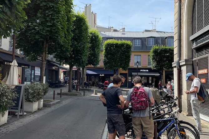 Versailles Full-Day Electric Bike Tour : Market, Picnic & Palace - The train back to Paris