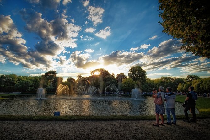 Versailles: Full Day Tour & Shuttle from Paris - Entering the Palace of Versailles