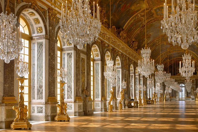 Versailles: Full Day Tour & Shuttle from Paris - Getting from Paris to Versailles by coach