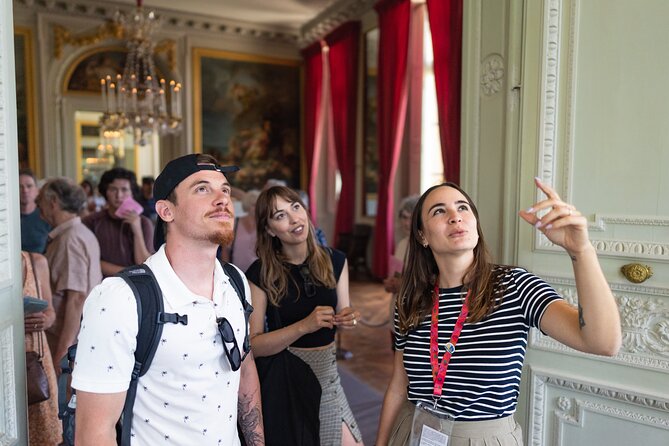 Versailles Full-Day Tour with the Estate of Marie-Antoinette - Lunch and the transition to Trianon