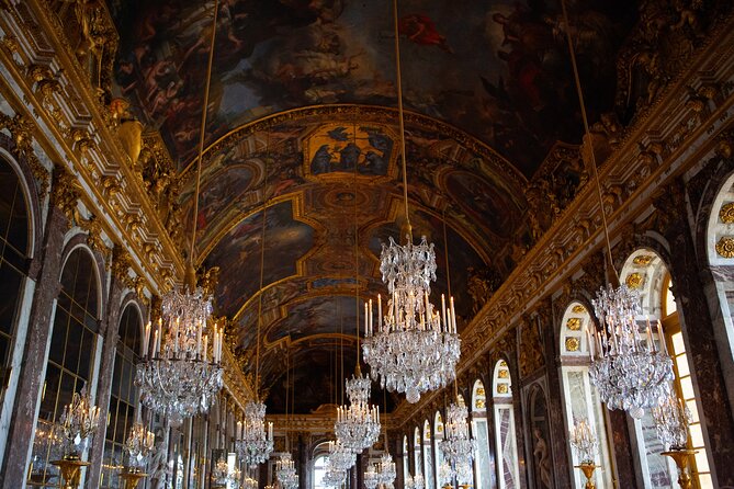 Versailles Half Day Guided Bike Tour - Marie Antoinette’s Private Hamlet