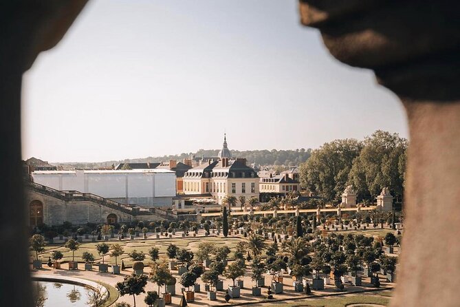 Versailles Palace and Garden Tour with Paris Private Transfers - Walking through the gardens and Trianon estate