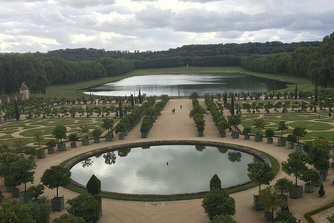 Versailles Palace and Garden Tour with Paris Private Transfers - Is $409.11 per person a fair price?