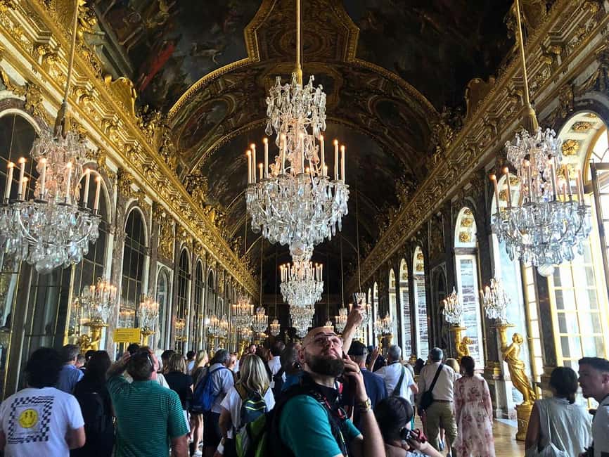 Versailles: Palace & Gardens Guided Tour with Entry Tickets - The Queen’s Apartment and the private side of court life