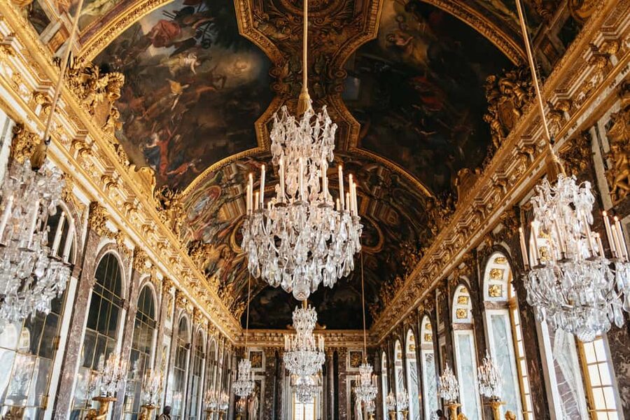 Versailles: Palace, Gardens & Marie Antoinette’s Estate Tour - Is $154 a fair price?