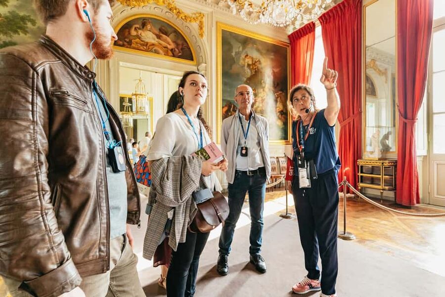 Versailles: Palace, Gardens & Marie Antoinette’s Estate Tour - Inside the Palace of Versailles in 90 minutes