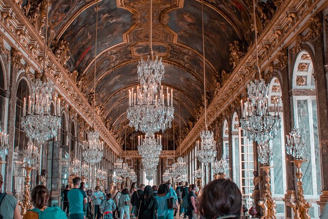 Versailles Palace Guided Tour with Reserved Entry - The gardens after the palace tour