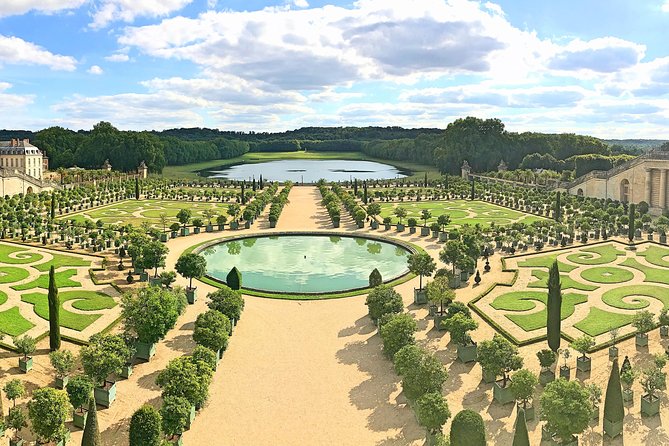 Versailles Palace & Marie-Antoinette's Estate Guided Tour - Marie-Antoinette’s Queen’s Hamlet