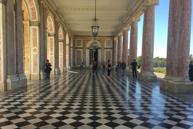 Versailles Palace & Marie-Antoinette's Estate Private Guided Tour with Lunch - How Much Value Do You Get for $855.36?