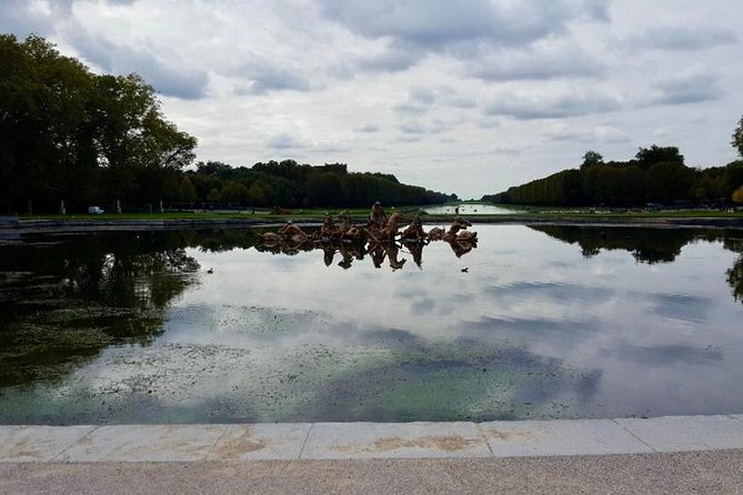Versailles Royal Palace & Gardens Private Tour by Golf Cart - Is $423.44 per person a fair price?