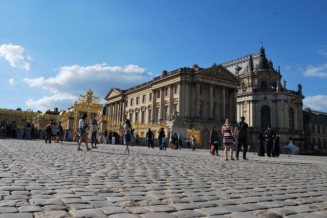 Versailles Small Group Guided Tour with Local Guide - Why the small group helps